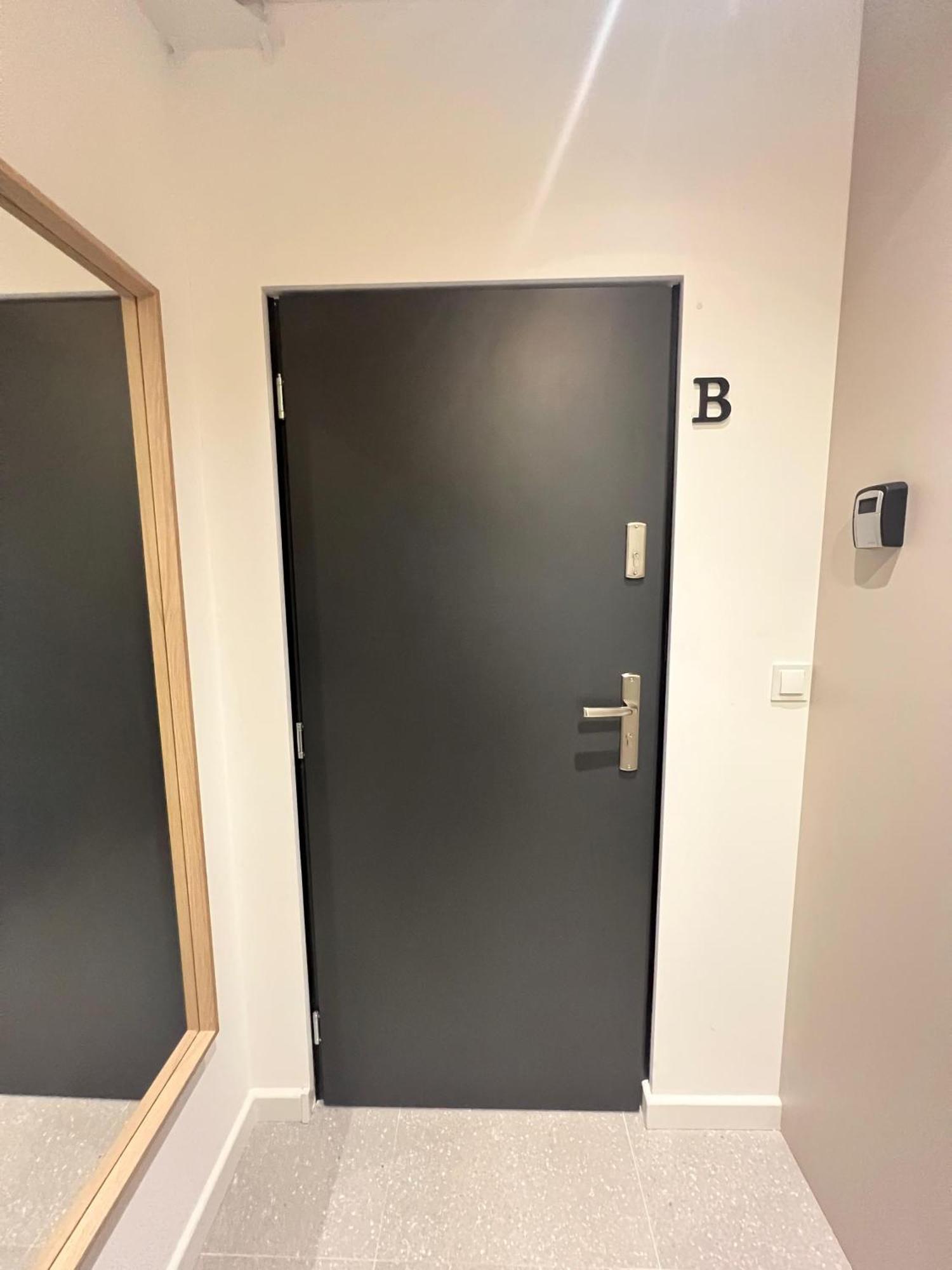 Mieszkanie Blisko Radomskiego Centrum Onkologii Exteriör bild